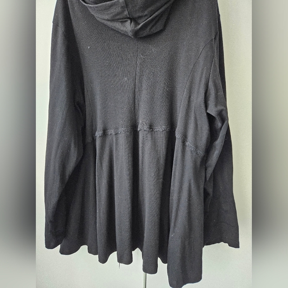 Gothic hoodie.  Flat friendly! - Picture 3 of 5